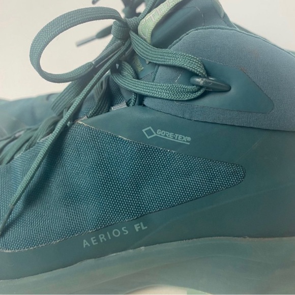 Arc'teryx Women's Aerios FL Mid GORE-TEX Shoes Size 6 - Picture 4 of 9